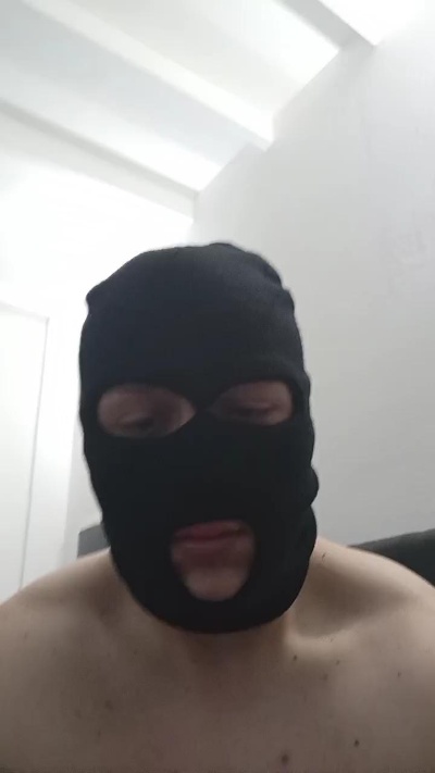 Andrew620xxx from Argentina
