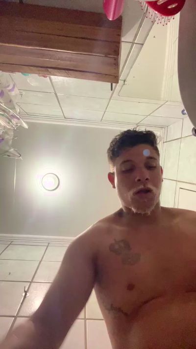 Bigodeloiro22 from Brazil