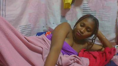 Elina42 from Madagascar