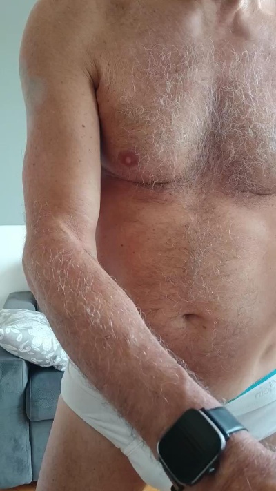 ItalSilverDaddy from Italy
