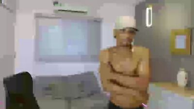 Jonas_lewis1 from Colombia