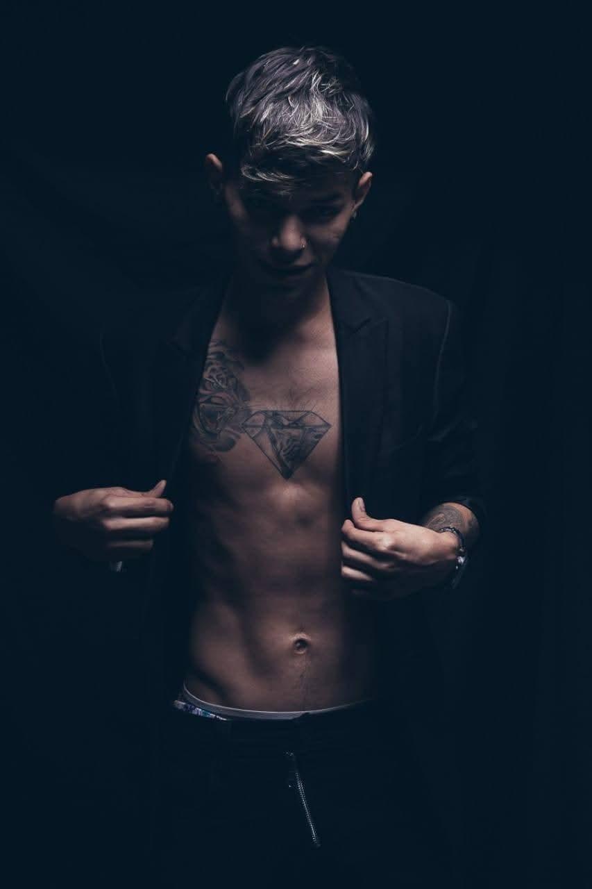 Lucas_Slim1 from United States