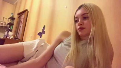 MadlynMuthana from Poland