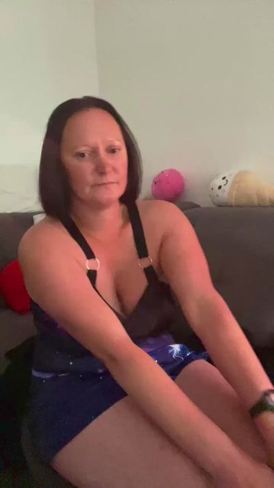 Nadine1990 from Germany