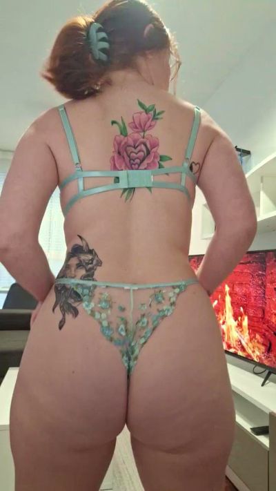 Redheaddol22 from Spain