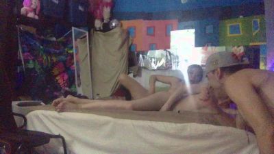 Sexypapi02 from Canada