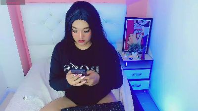 Sofiia_xx from United States