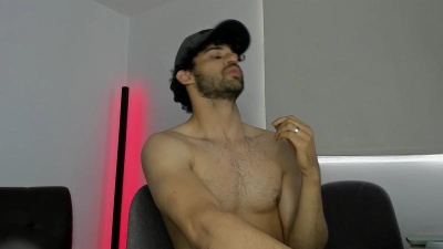 andrewchris_ from Colombia