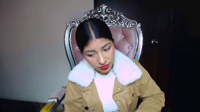 holly20a from United States