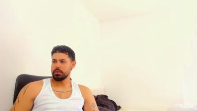 justyntr from Colombia