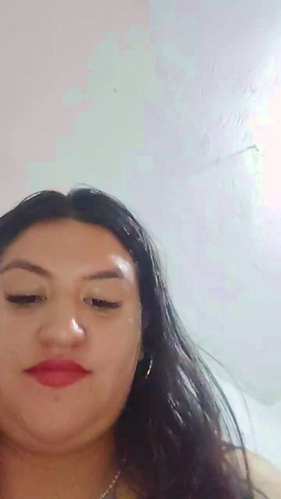 luci225 from Colombia
