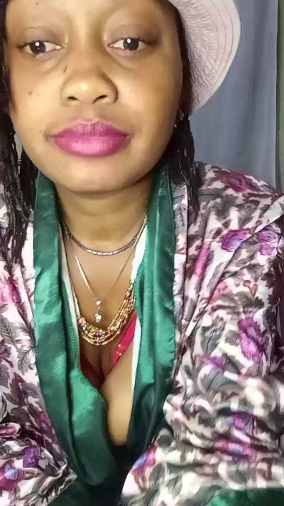 missbunny5 from Kenya