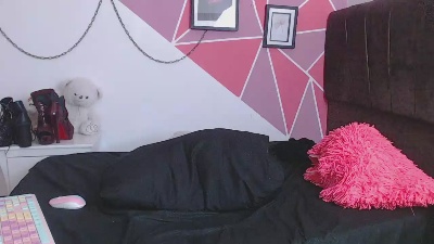 nahomievans20 from Colombia